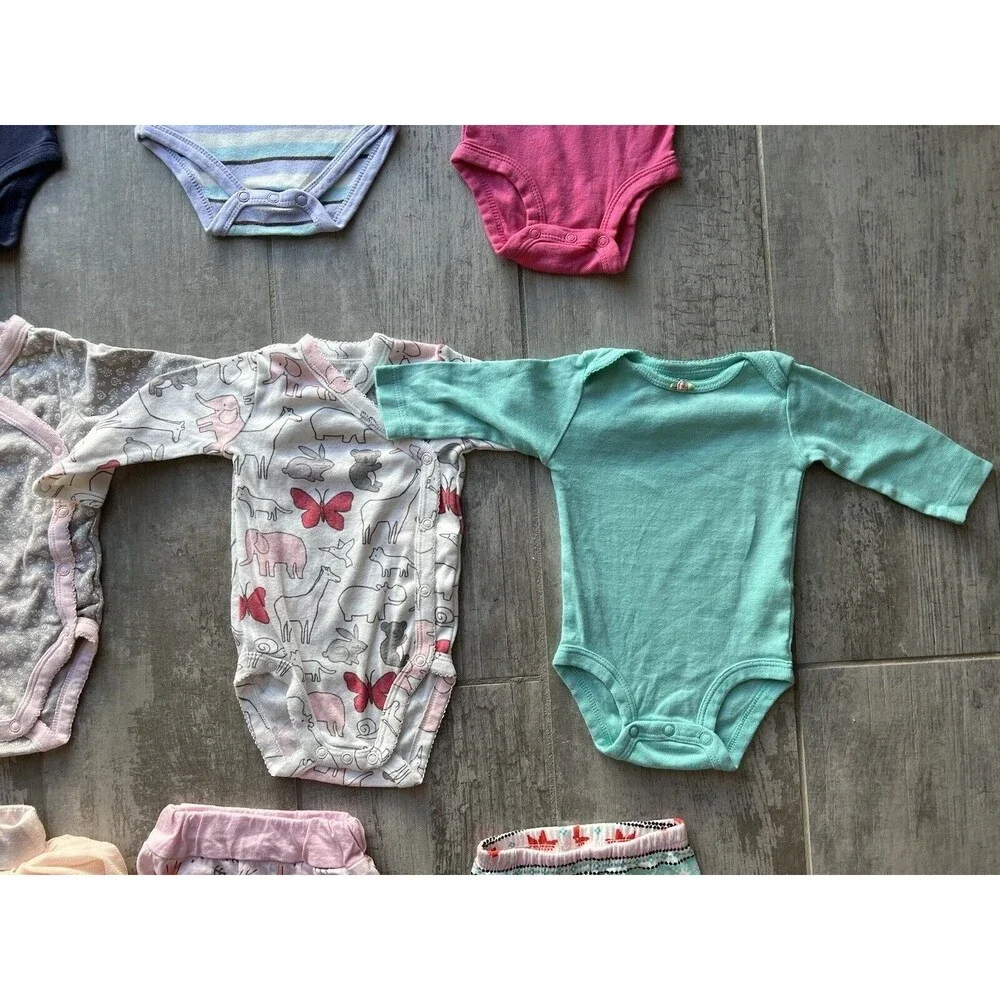 Baby Girl HUGE LOT Outfit Sets Mix & Match Wardrobe 16 Piece Pants Bodysuits 3m